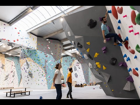 Ouverture à Climb Up Aubervilliers, plus grande salle d'escalade indoor d'Europe