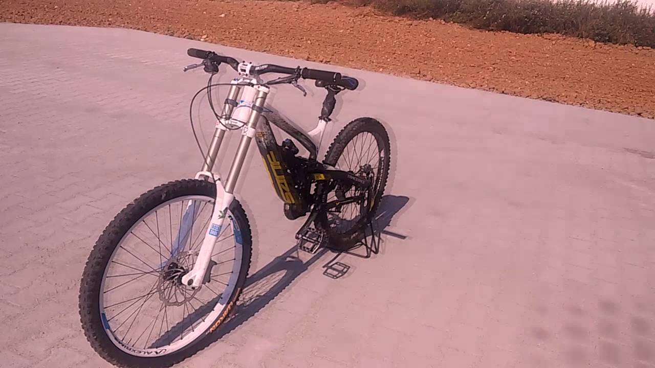 -/Bikeporn/-Yt Tues-/