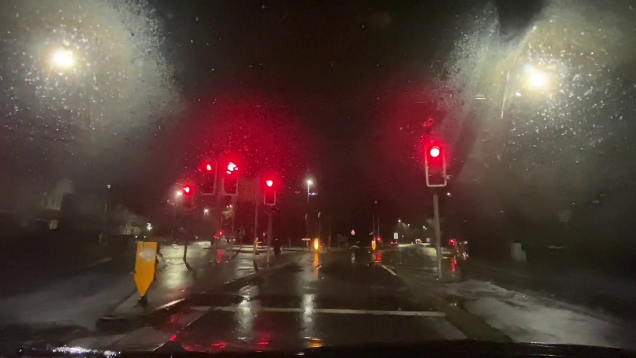 ASMR in a Car - night driving in the rain with wipers / Portsmouth to ...