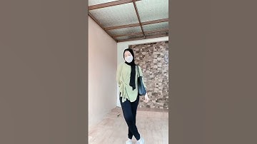Thumbnail of ✨inpirasi ootd pake legging , spill cek dikomen #ootdhijab #shorts