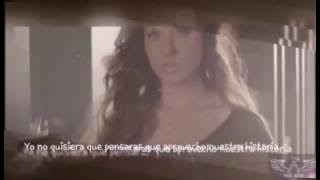 Julion Alvarez - Afuera Esta Lloviendo (Video/Letra)