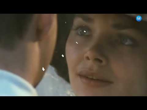 بدية القصه تحت الشتي حبو بعضن