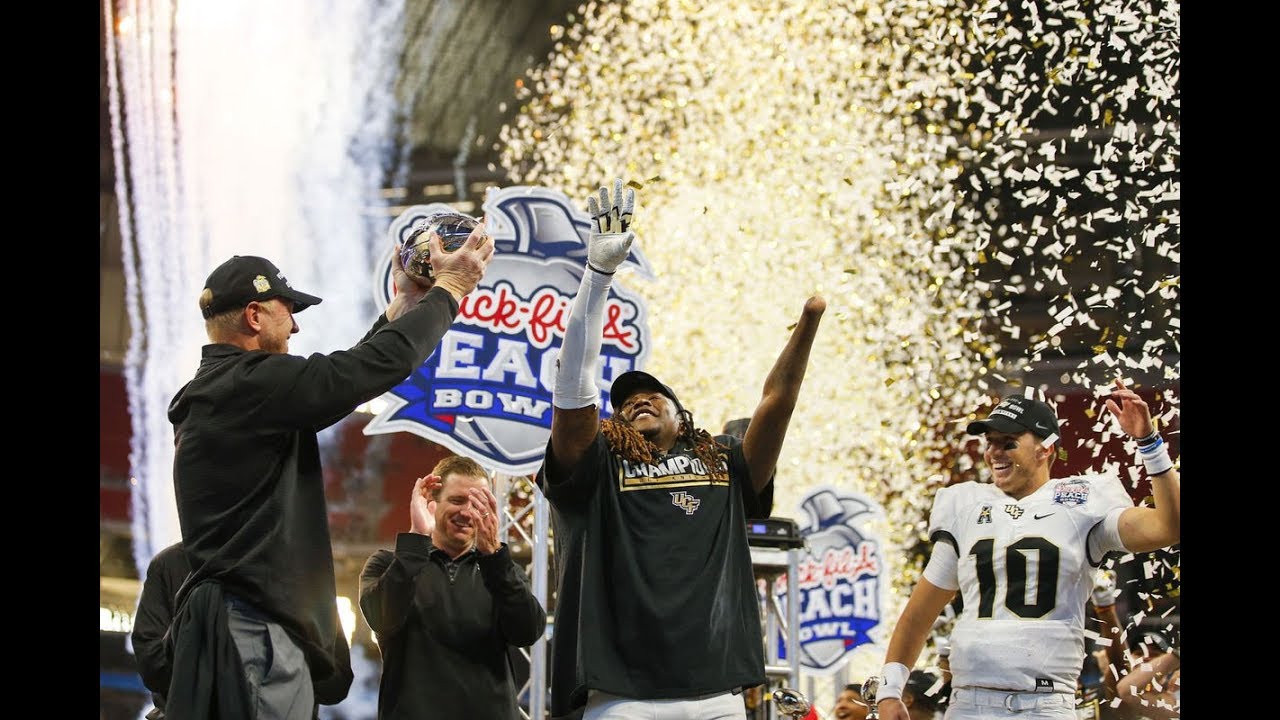 UCF unveils 2017 national champions banner