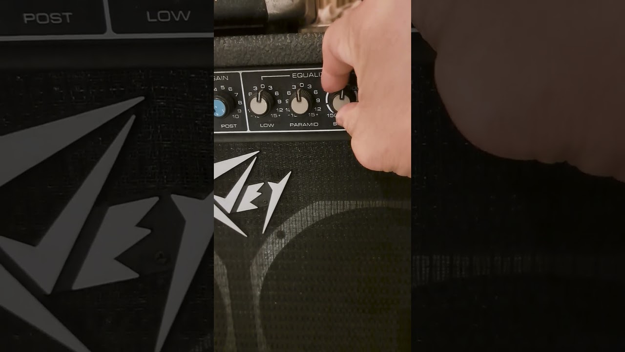 Peavey Guitar Amp Paramid Screaming