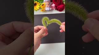 Make a Beautiful Heart Out of Foxtail Grass #Parent Child Crafts #Preschool Crafts #Creati