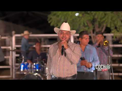 Morenita Piel Canela Glenster Aviles COCHO Music En Vivo 2025
