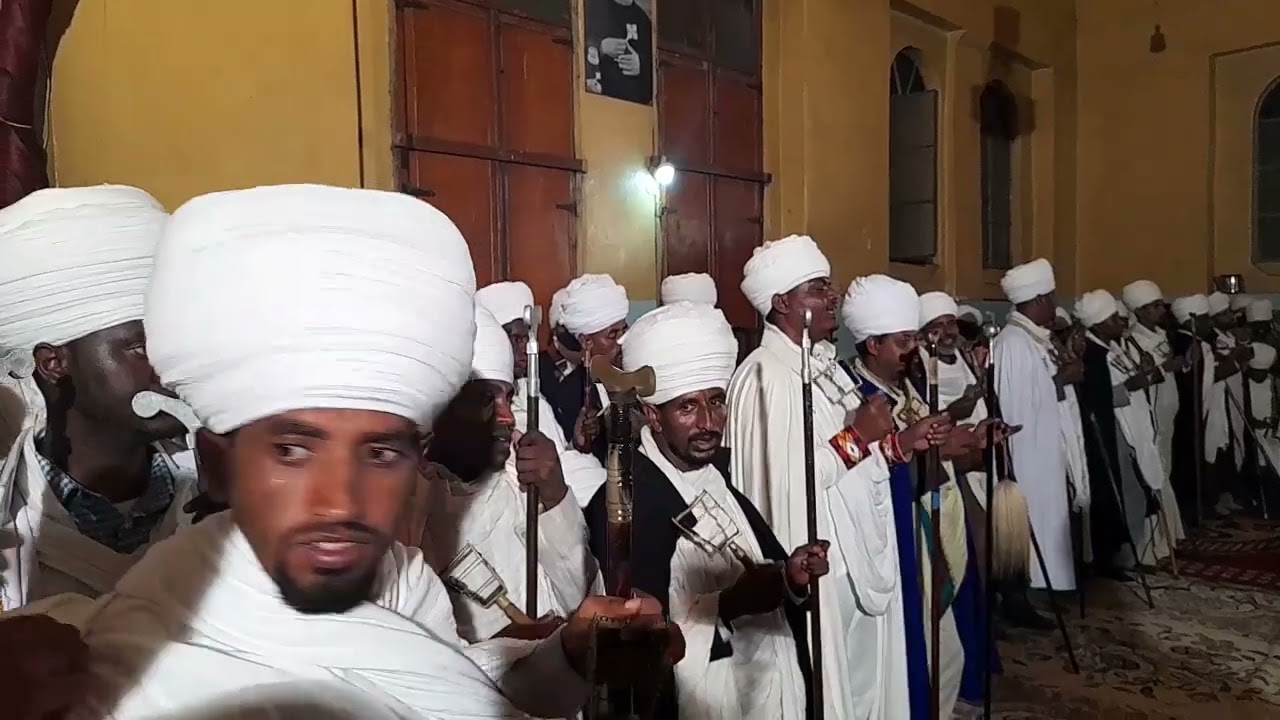 ድምቅ ያለማህሌት በጎንደር ቂርቆስ አእኮትወ ጀምሮ ወረቡን እስከ እስመለዓም ጭባጫቦ እስከመጨረሻው ህዩት👏👏👏👏👏👏👏👏👏👏❤❤❤😍🙏🙏🙏