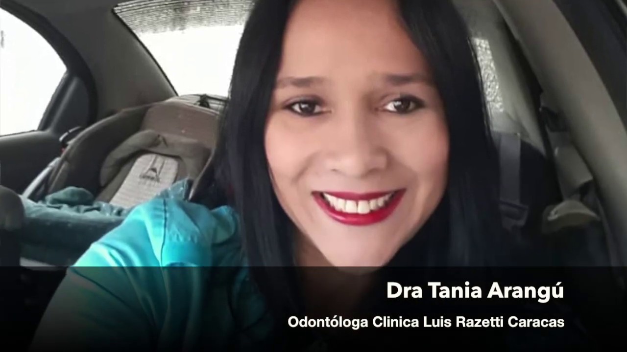 Doctora Tania Arangú habla con sus pacientes