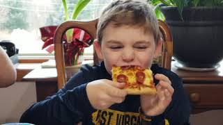 Lindsey's Pizza