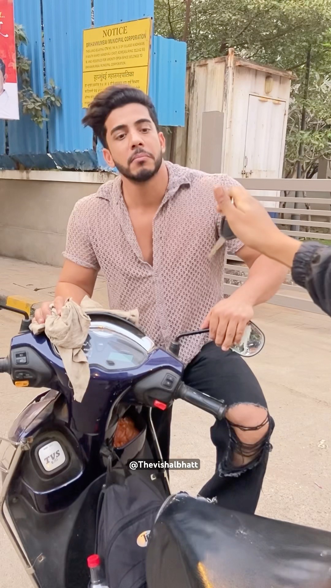 Chaabi dekhe bina log maante e nahi ? | wah bete wah Moj kardi ? #comedy  #funny  #shorts