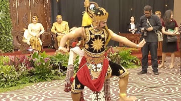 Tari Gatotkaca Pergiwa at  CIMB Niaga