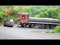 Idiots On Ghat  - Heavy Truck Stopped By Stupid Car Driver On Ghat | Lorry Videos | Trucks In Mud