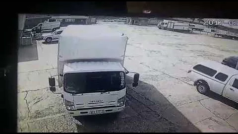 Watch Armed Robbery at Port Elizabeth Cash & Carry...
