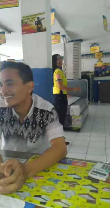 Goyang hot gempa bumi SPG kasur