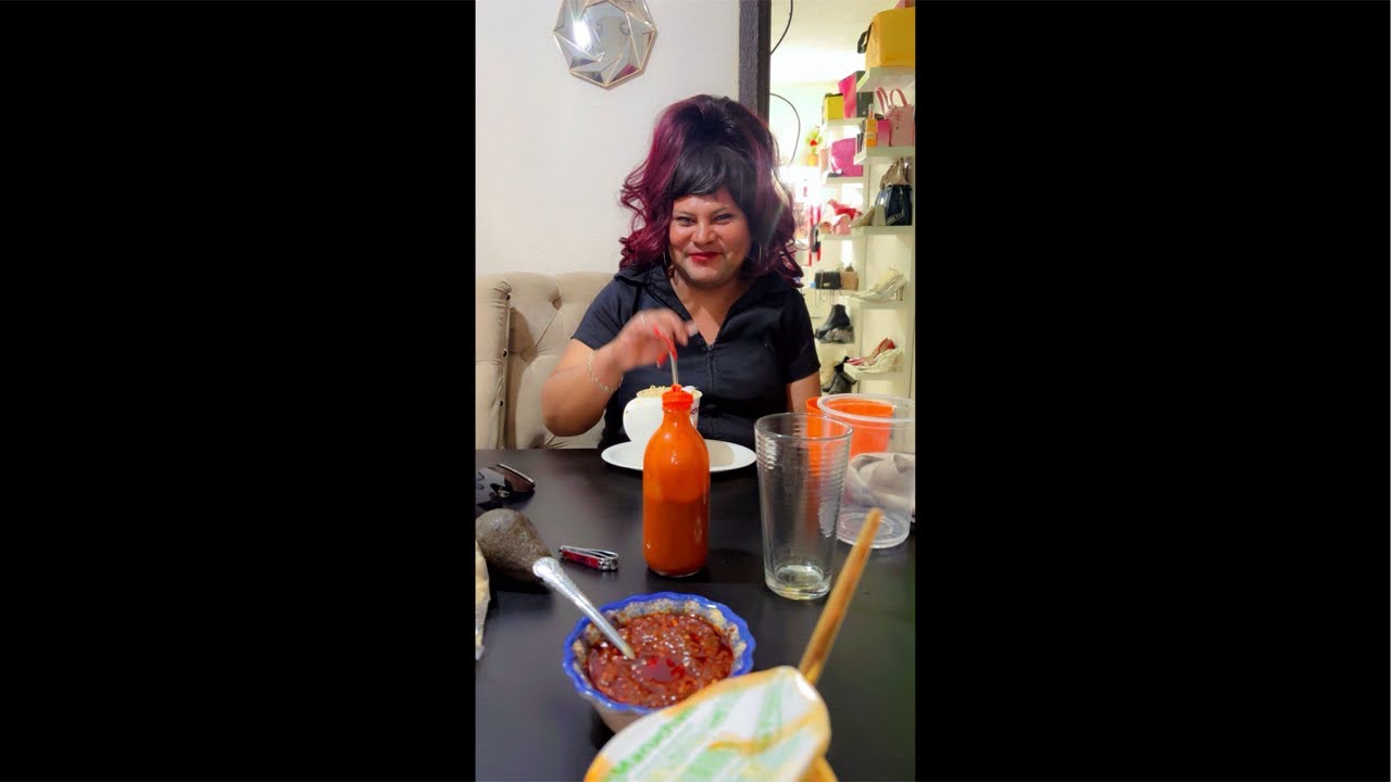 Ay no, qué escándalo con la Mimi, triunfo a lo grande con un chacal demás.🥵😋😘💅🤣💋.￼