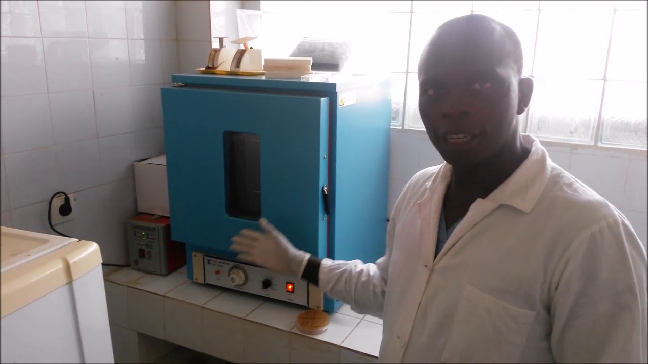 Laboratoire Hôpital Barthimée de Thiès au Sénégal