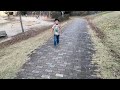 公園で...
