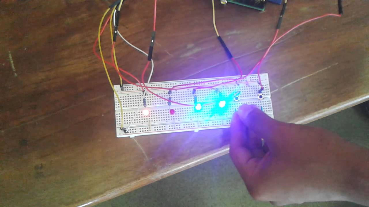 Contador de 4 Bits LEDs y Botones - YouTube