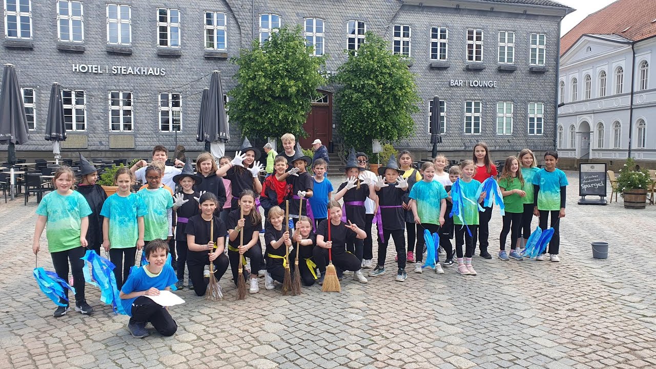 Wir sind Goethe - Der Zauberlehrling / Grundschule Goetheschule Goslar