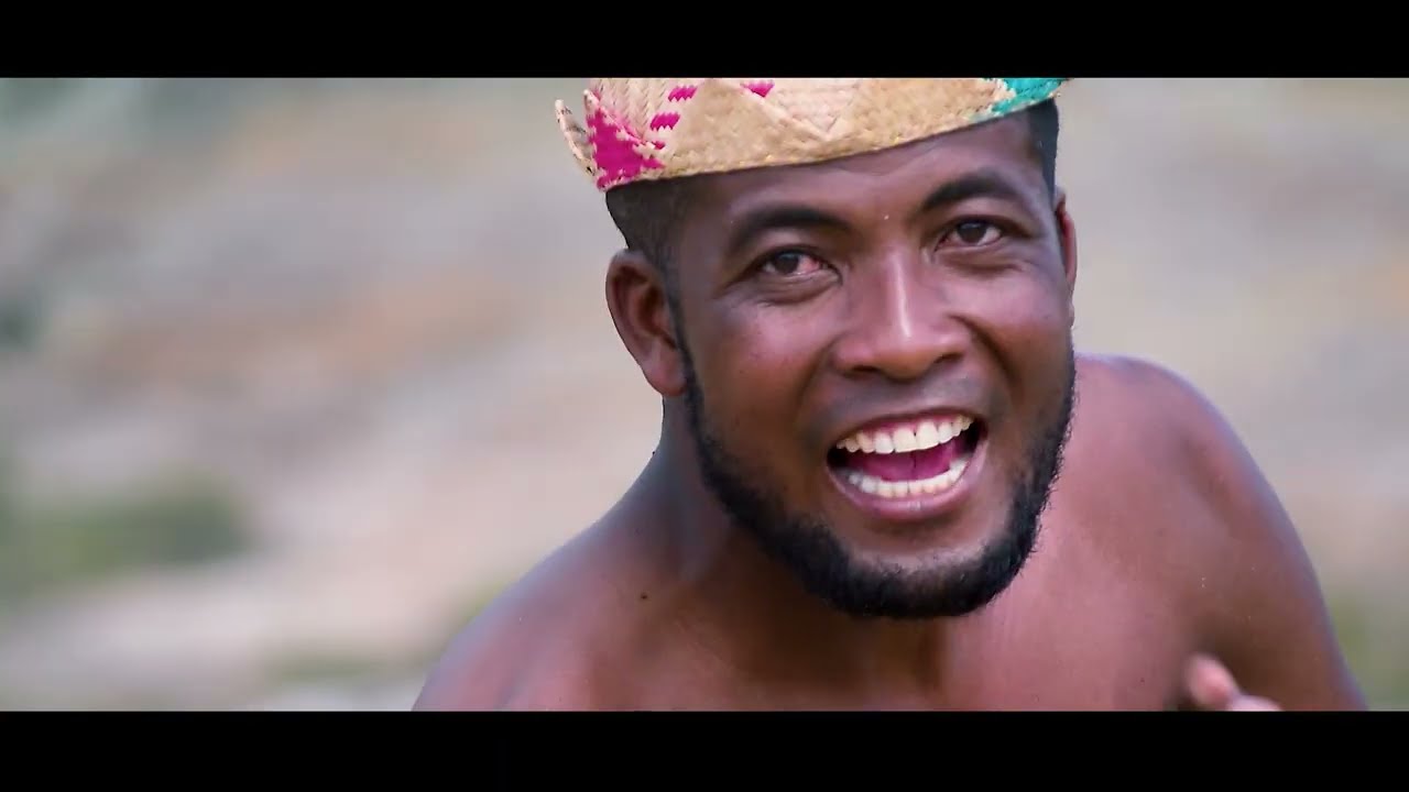 HERINANDROY _ ATONTAO IO SEFO (clip officiel 2022 by ID Project)