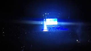 Fall Out Boy - Joe's solo (Manchester Phones 4 U Arena 17/3/14)