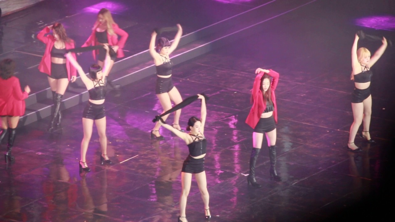 170222 SISTAR I Like That/Gaon Chart K-POP Awards