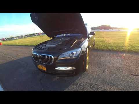 bmw-760li-twin-turbo-v12-on-savini-gold-22s