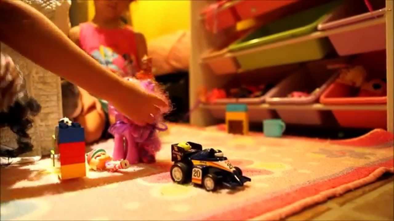 Twilight Sparkle, Littlest Pet Shop, spider the dog and others... camera iphone 8 plus apk