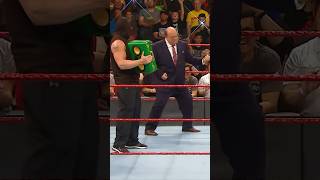 Paul Heyman was really jamming out to the boombox Money in the Bank briefcase 😂🎸 image