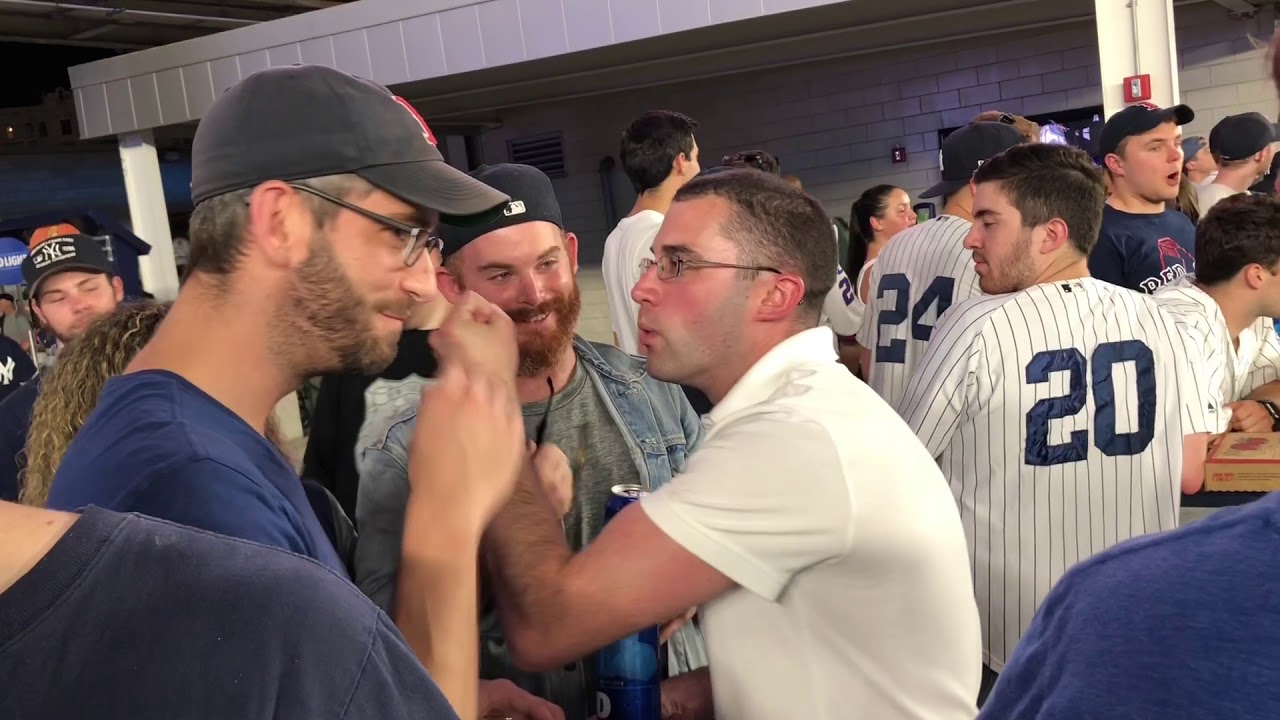 Yankees, Red Sox fans fight in Yankee Stadium 