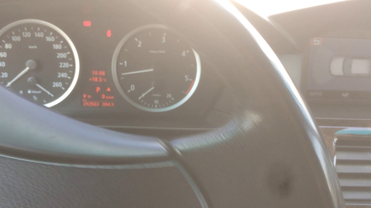 БМВ е60 - Странный звук при вращении руля (BMW e60 strange noise from ...