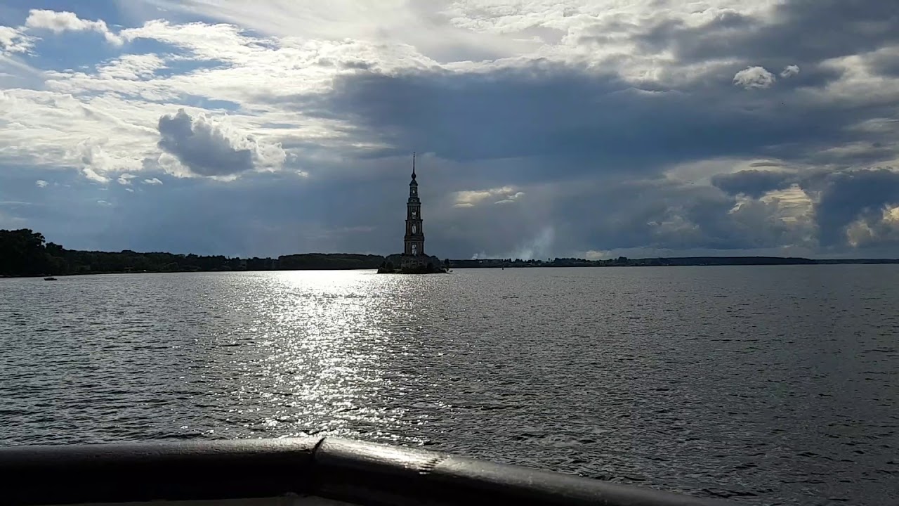 Прогулки по волге калязин