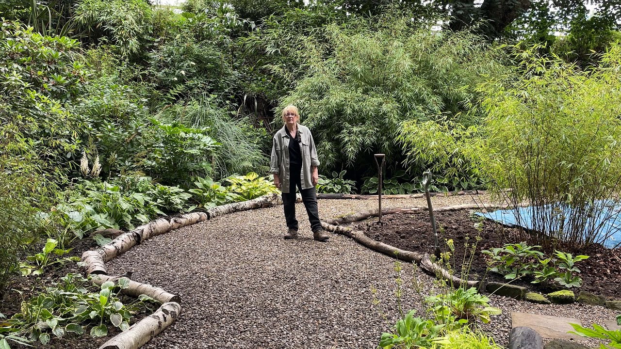 Planting Primula and Hosta's in the Bog Garden