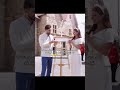 بس مين كان بيتوقع بنفس المكان يلي تصورت قبل سنتين بيكون نفسه المكان يلي بتعلم فيه تاريخ عرسها