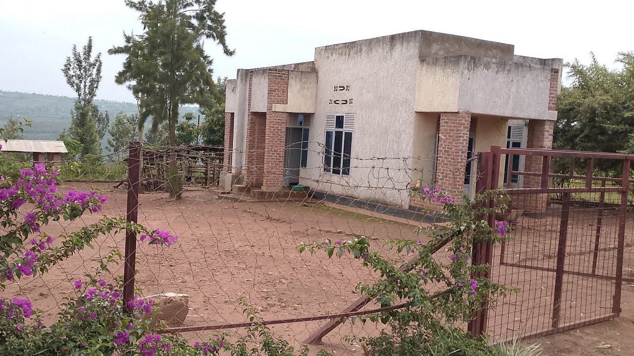 Ukeneye Umushinga Wubuhinzi Nubworozi? Shora aha hantu Uzunguka 1 hectal 0785355082