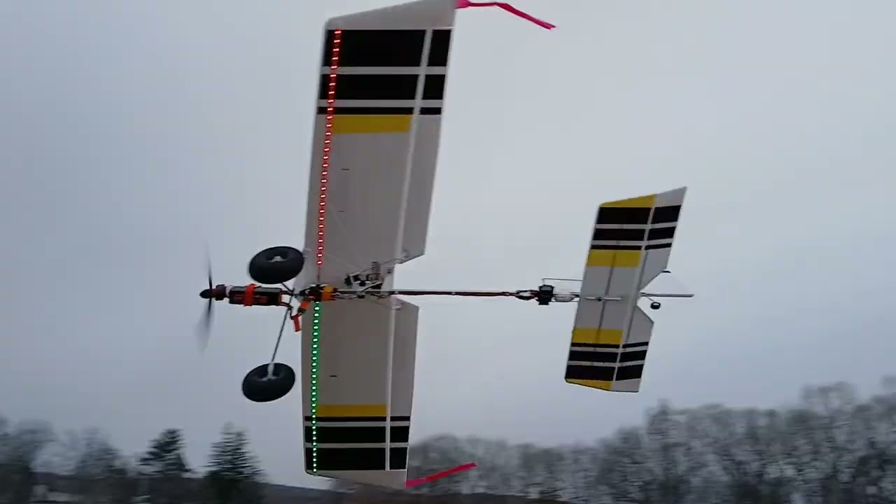 The Eflite SLOW ULTRA STICK a quick flight🫡🛫🛫🛫 before the snow ❄️ falls dow#rclife#rcplanes#rcaddict