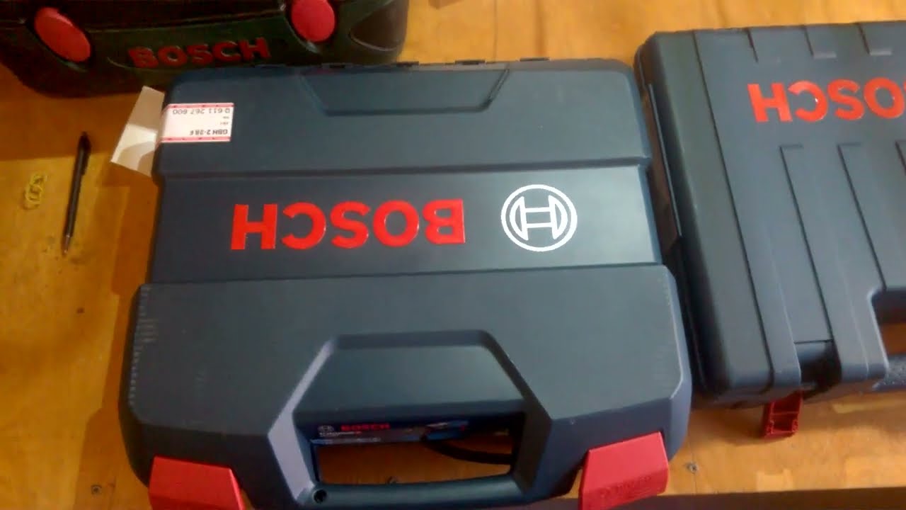 Порівняння нового L-case і старого кейсу для перфораторів Bosch GSH 2-28