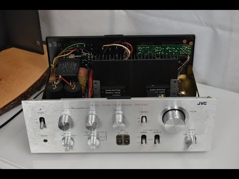 JVC JA-S31 - (Full HD) A Look Inside - Vintage Stereo