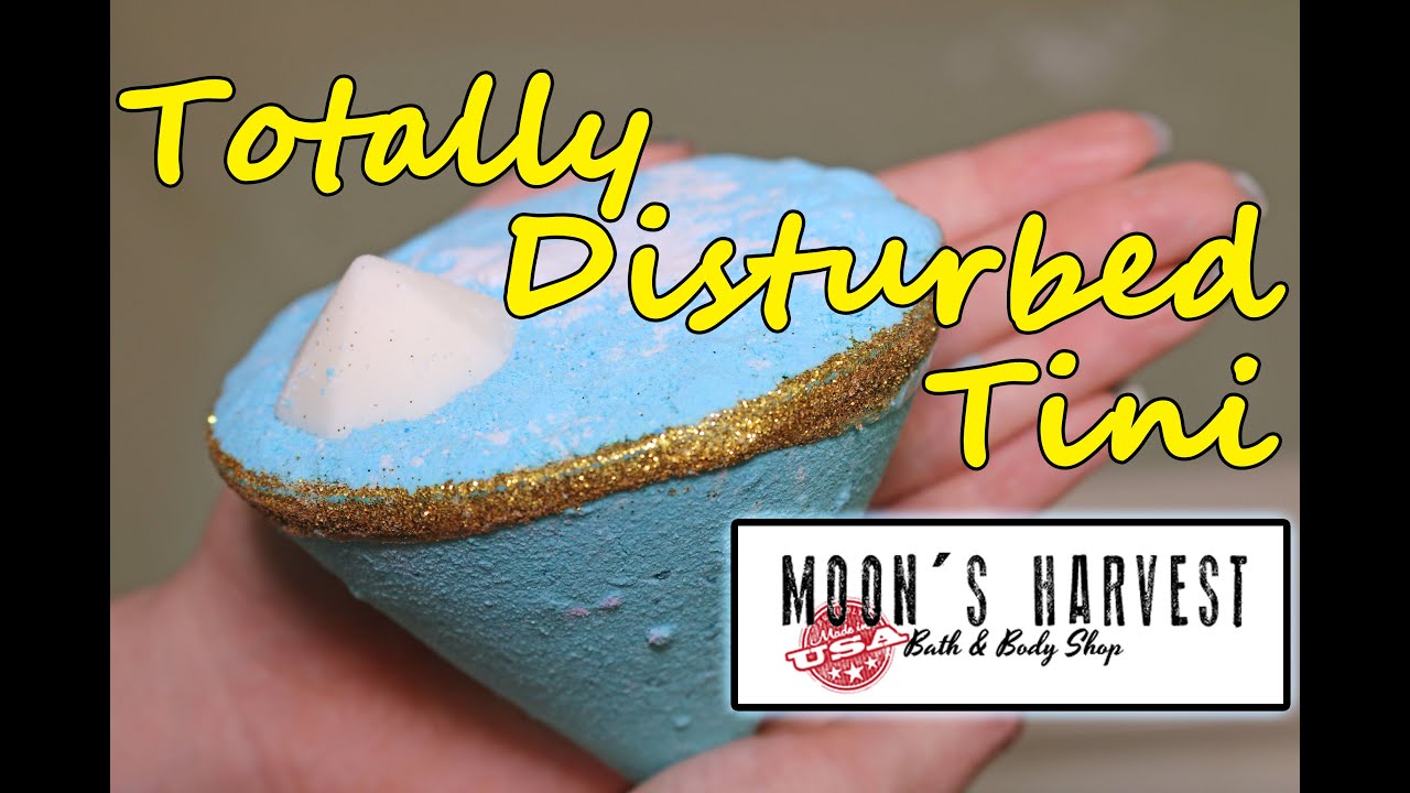 Moon's Harvest - Totally Disturbed Tini Bath Bomb - Underwater View - Demo - Review