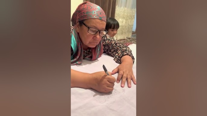 Qanday qilib eshakda sikish kerak video Fedorova bilan jinsiy aloqa