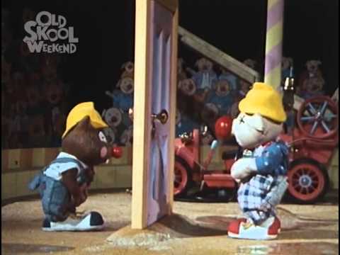 Huxley Pig - Huxley Pig at the Circus - 1989 episode