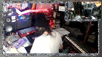 DiStOrTeD 0b10 (Elektron Model:Cycles)