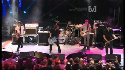 Foo Fighters - For all The Cows (live)