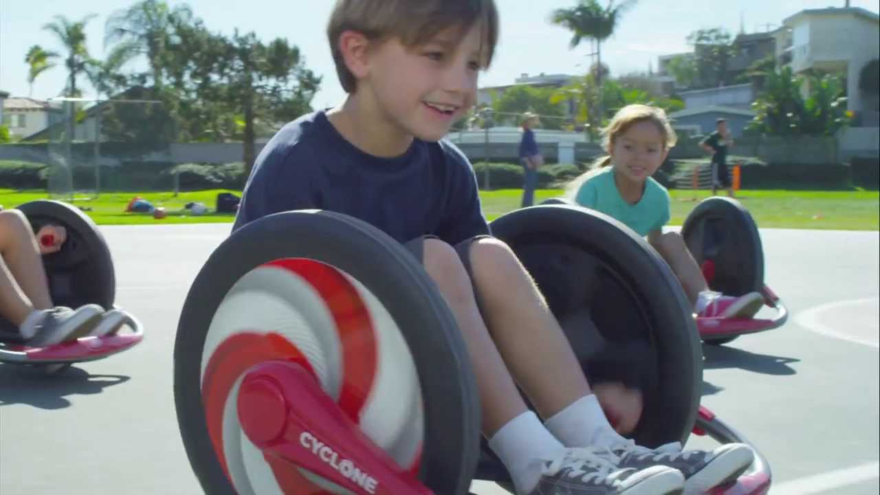 radio flyer cyclone rider