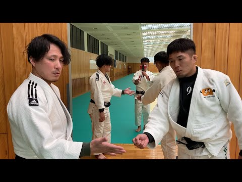 [Sub-channel] First practice of the year with Taka-senpai and Miyanohara, both of whom have ample...