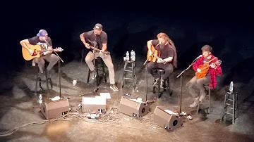 Brantley Gilbert live acoustic Dirt Road Anthem