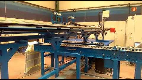 Manipulator output station - Iruña Automation