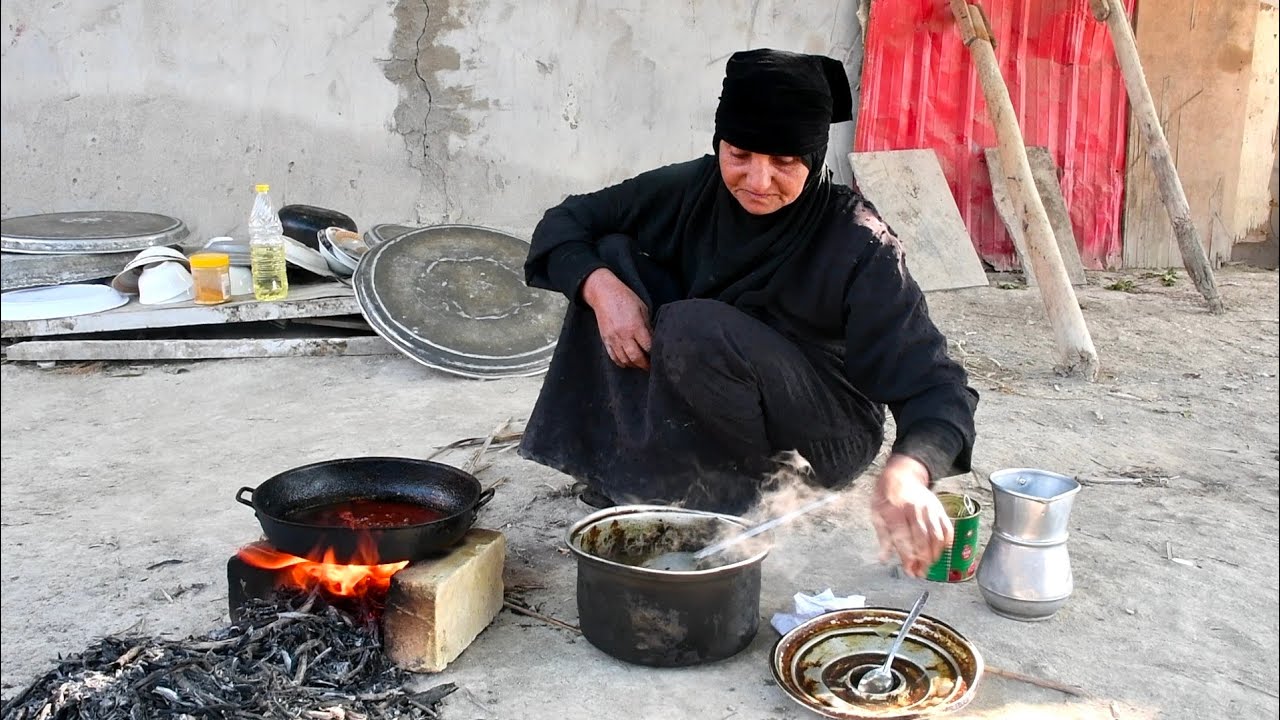 أتحداك تعرف إسم هاي الأكلة اللي سوتها الحجية ليلى وينكم جيل الطيبين