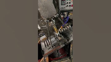 automatic tapping machine production for small workpiece