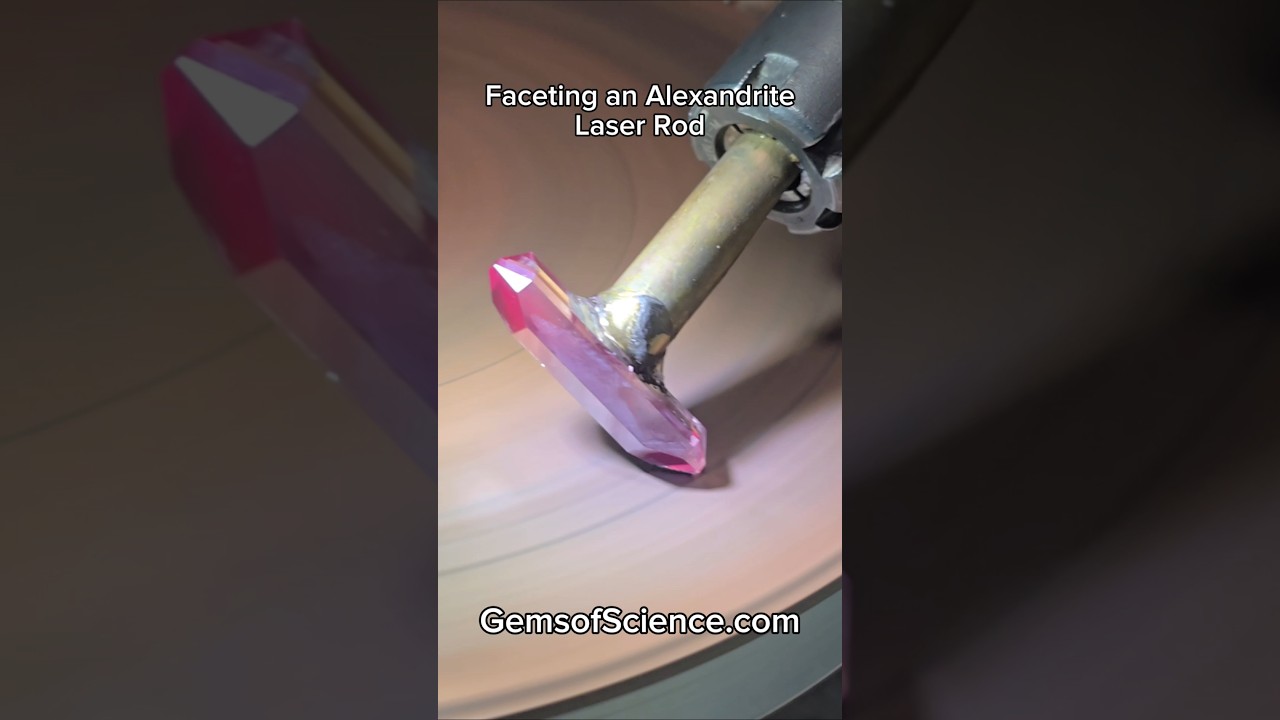Faceting a Pixel Cut Alexandrite froma Laser Rod #gems #alexandrite #crystals #gemstone #laser